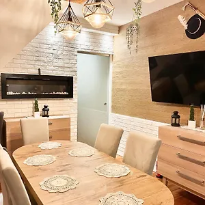 Apartman Nosalowy Sen Jacuzzi & Sauna, Zakopane
